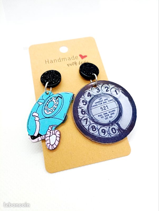 Boucles d'oreilles téléphone vintage (image 3)