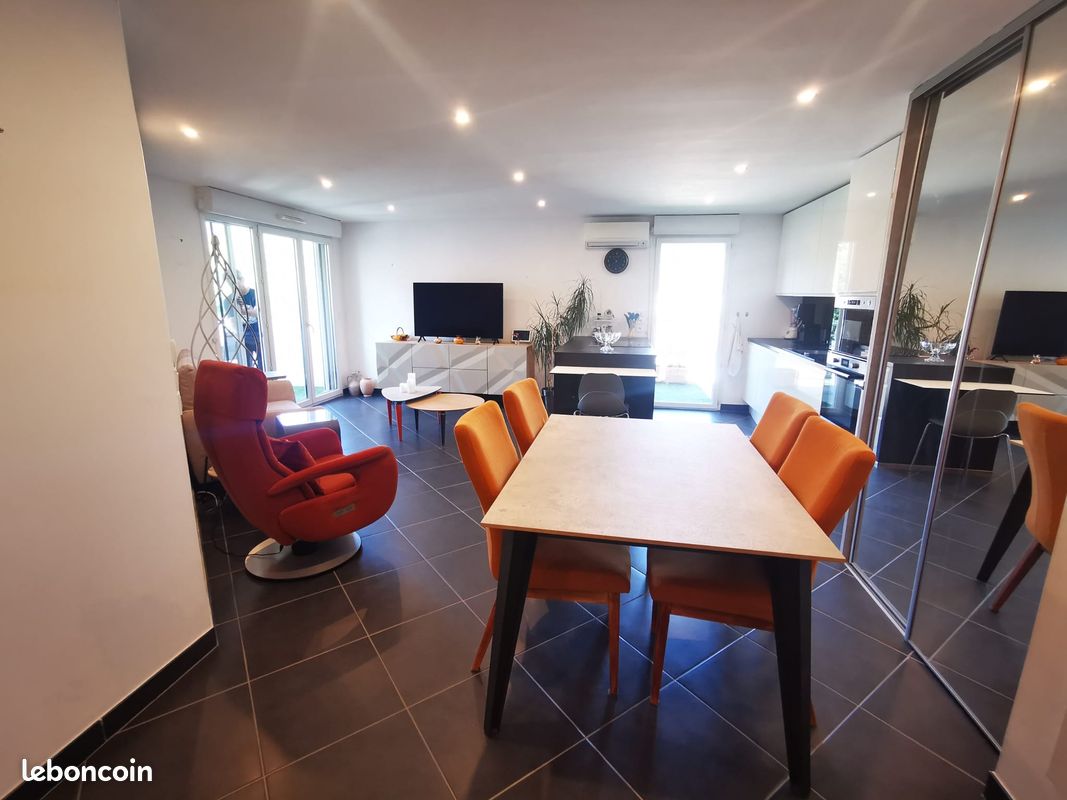 Parking 3 pièces 66 m² · à Pégomas · 66 m² · 335 000 €