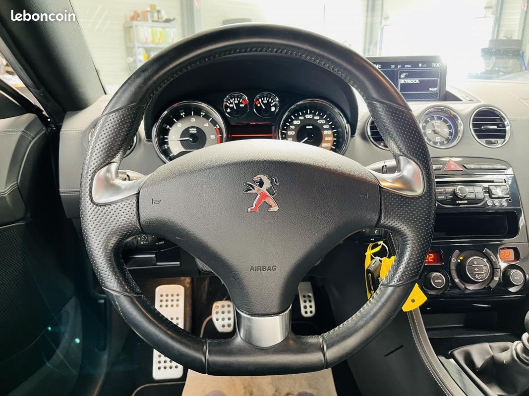 PEUGEOT RCZ 2.0 HDi FAP 163ch (image 4)