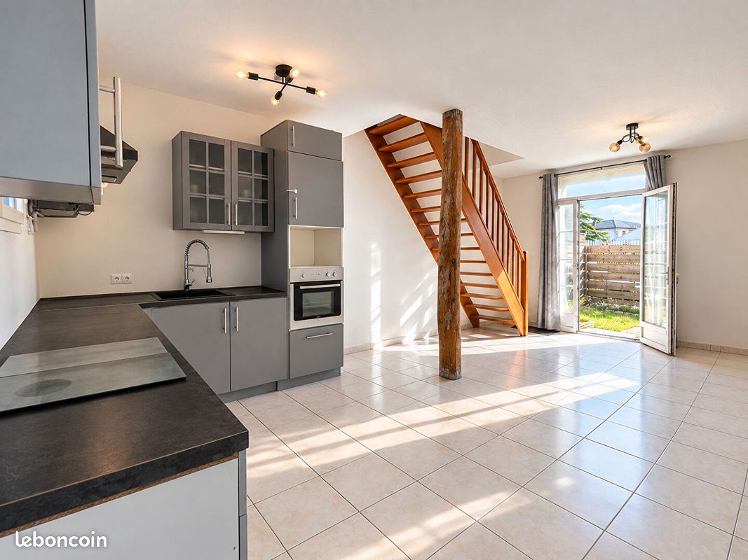Maison 4 pièces 82 m² · à Pomerol · 82 m² · 158 000 €