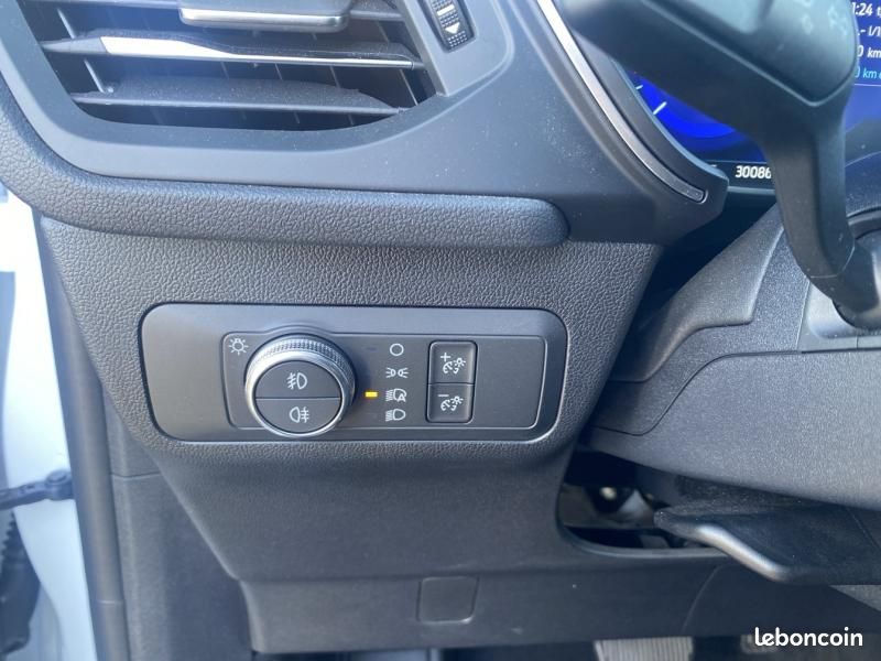 Ford Kuga 2.5 Duratec 190ch FHEV E85 Titanium BVA (image 21)