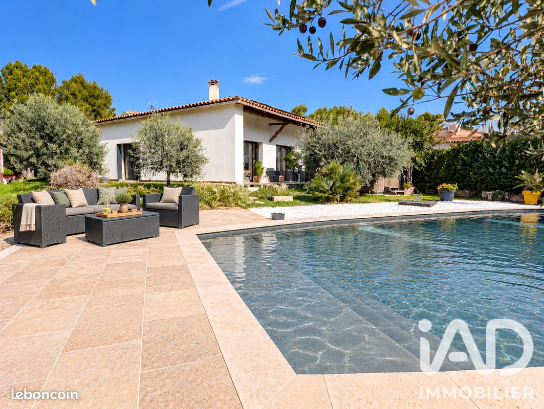 Maison 7 pièces 178 m² · à Carpentras · 178 m² · 499 000 €