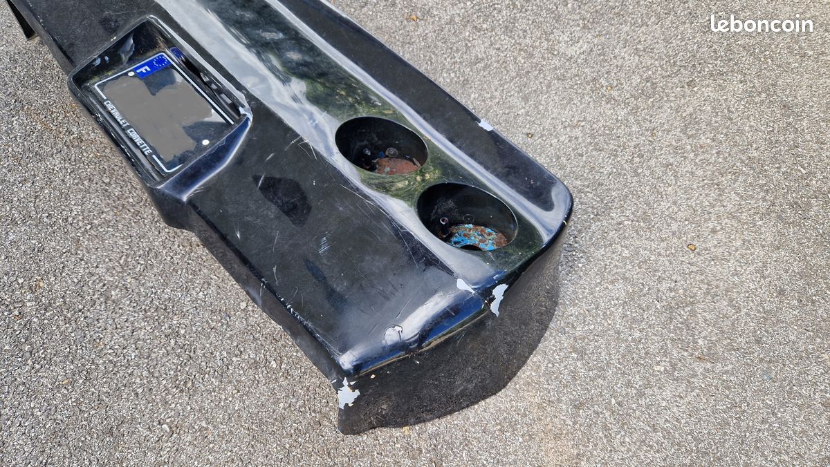 Pare choc arrière CHEVROLET Corvette C3 (image 3)