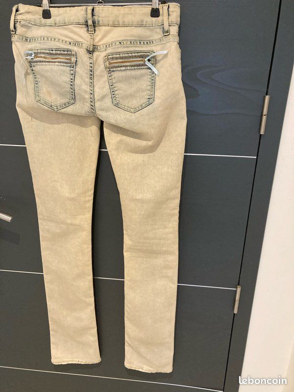 Jean GUESS T 29 bleu ciel jauni (image 3)