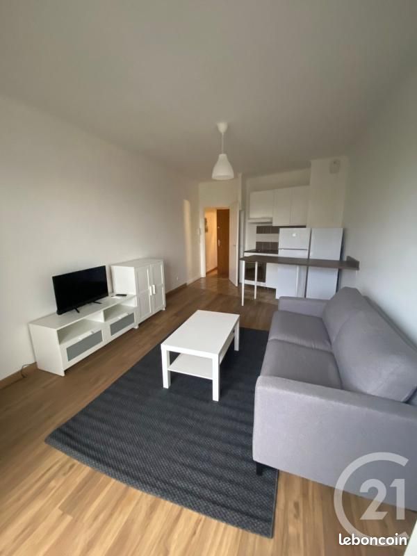 Appartement 1 pièce 25 m² · à Pontault-Combault · 25 m² · 690 €/mois