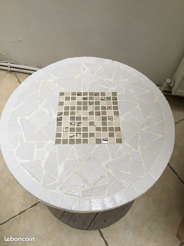Création - table basse mosaïque unique (image 3)