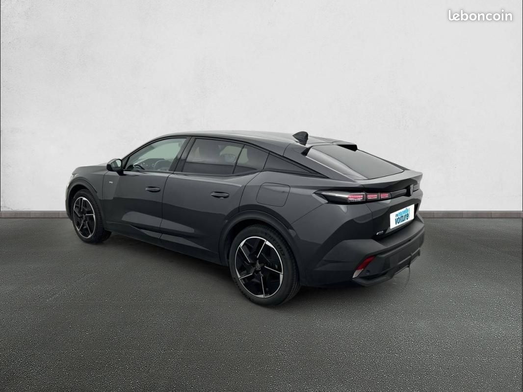 Peugeot 408 PHEV 225 e-EAT8 - Allure Pack (image 7)