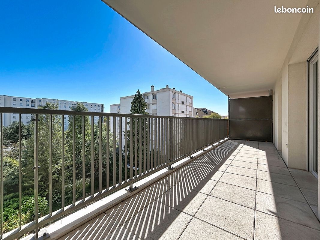 Appartement 3 pièces 63 m² · à Villeurbanne · 63 m² · 825 €/mois
