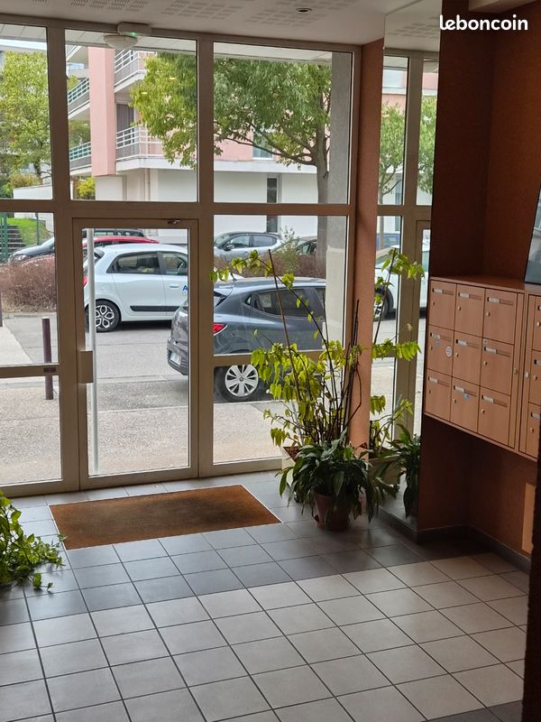 Appartement 2 pièces 42 m² · à Échirolles · 42 m² · 129 000 €