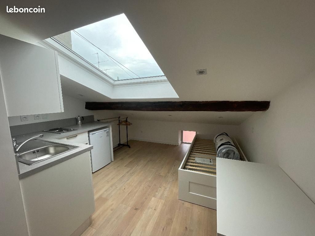Appartement 1 pièce 12 m² · à Saint-Étienne · 12 m² · 295 €/mois