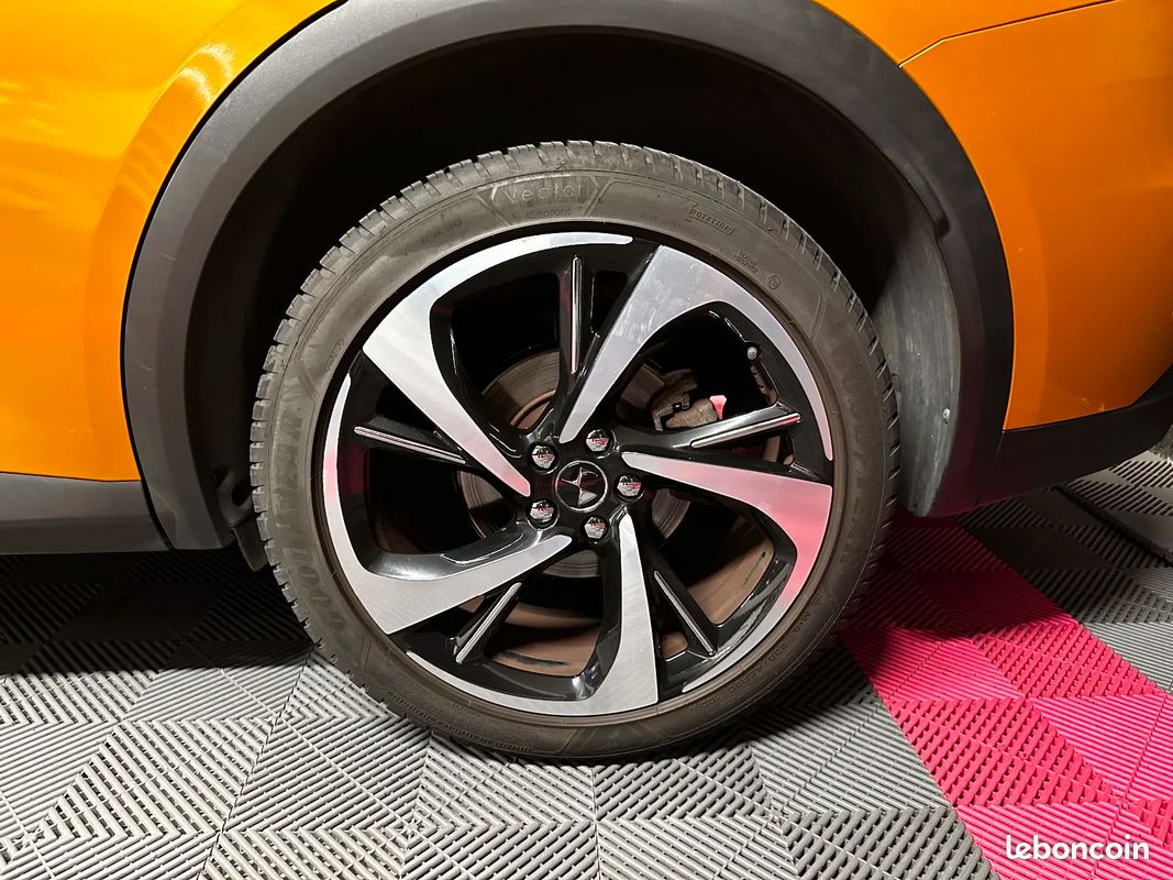DS DS7 CROSSBACK BlueHDi 180 EAT8 RIVOLI 16580 (image 34)