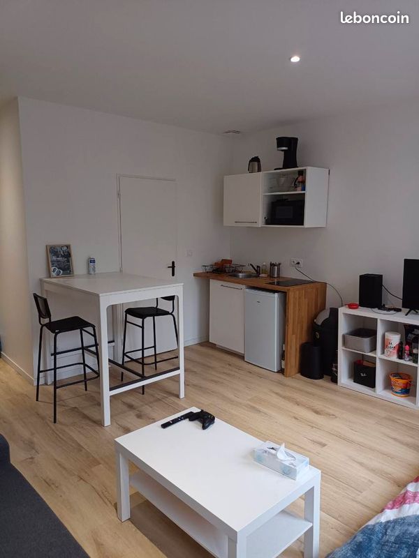 Appartement 1 pièce 23 m² · à Saint-Étienne · 23 m² · 420 €
