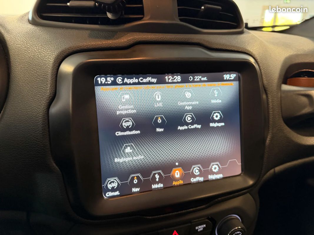 Jeep RENEGADE Longitude 1.6 CRD 120ch ~ TOIT OUVRANT ~ APPLE CARPLAY (image 30)