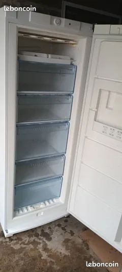 Congélateur Armoire BOSCH Livraison possible (image 2)