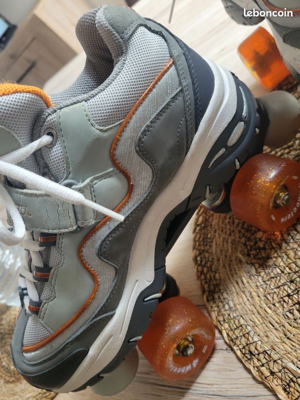 Skechers Wheelers Britney Spears Skechers Roller Skates Patins à