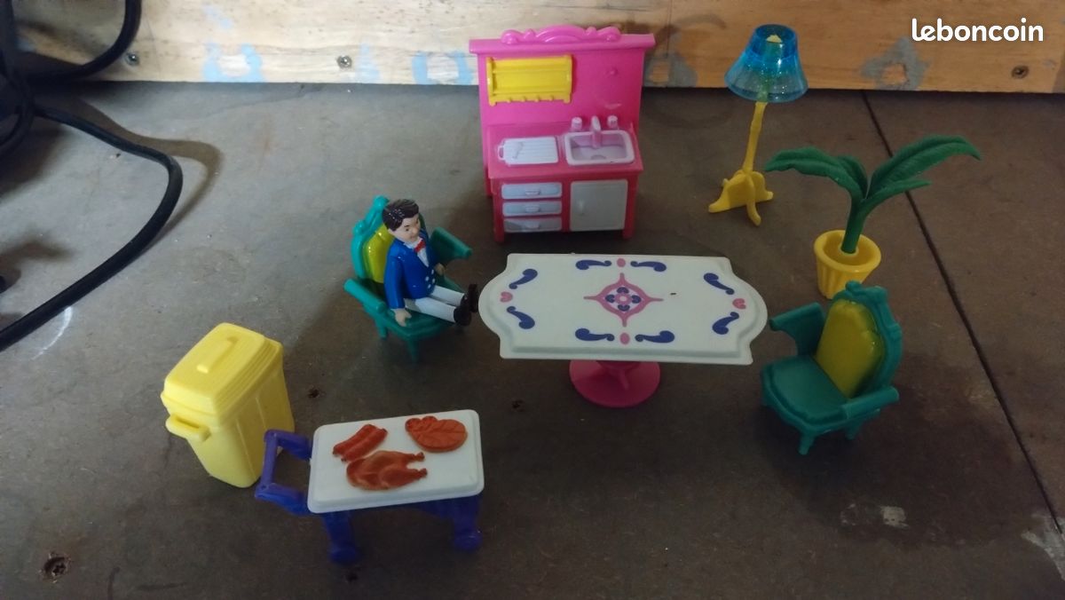 Ensemble Vintage Mobilier Jardin Dinette - Maison Poupée Plastique