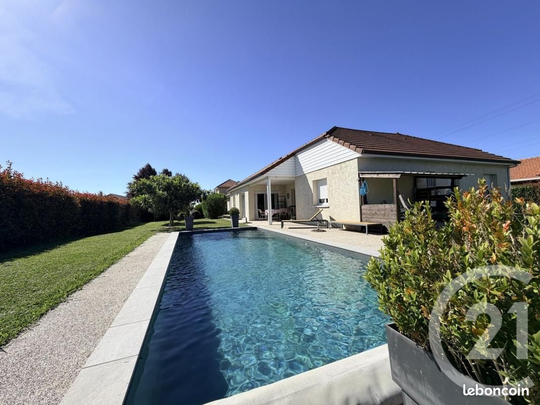 Maison 6 pièces 127 m² · à Aussevielle · 127 m² · 374 000 €