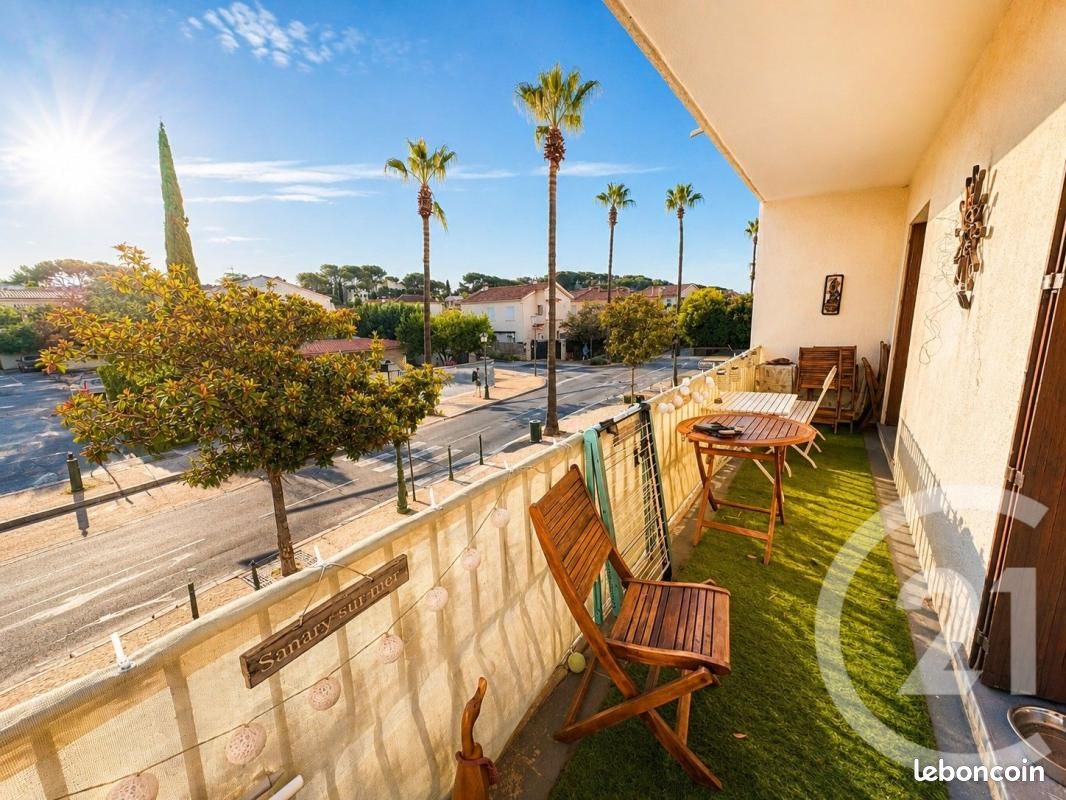 Appartement 3 pièces 57 m² · à Sanary-sur-Mer · 57 m² · 375 000 €
