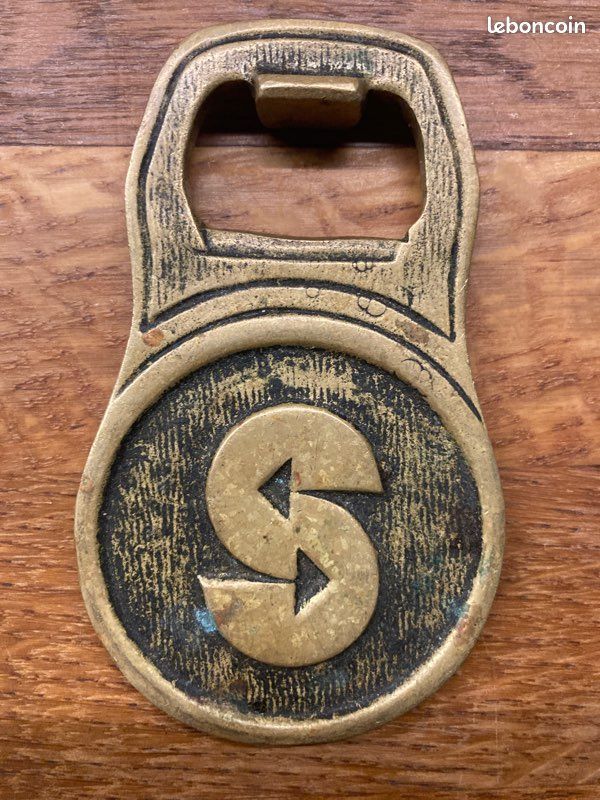 8,5 cm superbe décapsuleur ancien bronze signé max le verrier art déco (image 1)