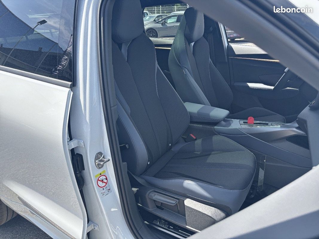 CUPRA Terramar 1.5 eHybrid 272 ch DSG6 VZ (image 18)