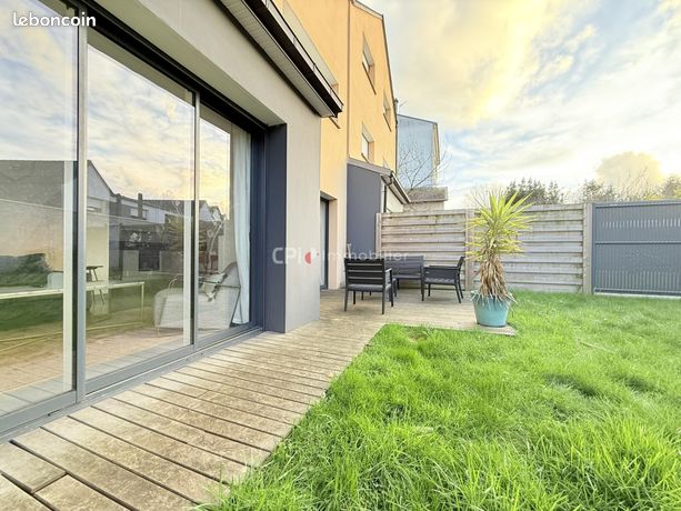 Maison 6 pièces 144 m² — 8