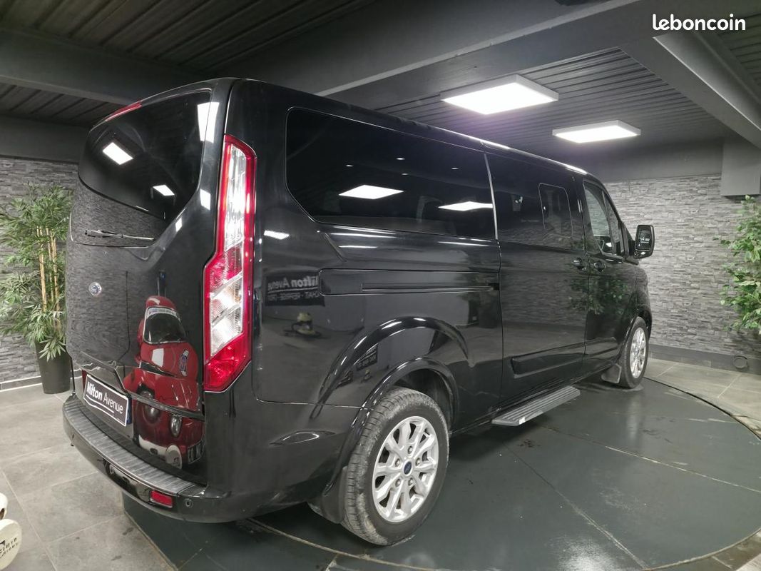 FORD TOURNEO CUSTOM 2.0 EcoBlue - 130 - BVA COMBI 320 L2H1 Titanium (image 6)