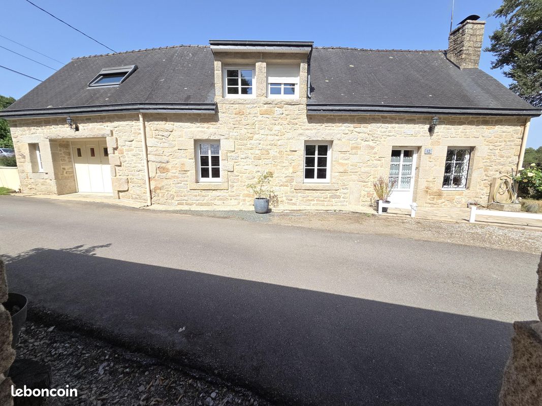 Maison 5 pièces 117 m² · à Gourin · 117 m² · 184 900 €