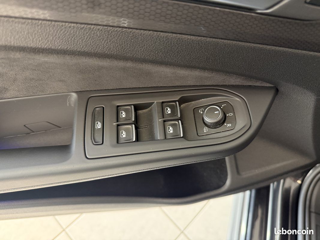 Volkswagen golf 8, 2.0 tdi 200 ch gtd dsg7 2023 (image 13)
