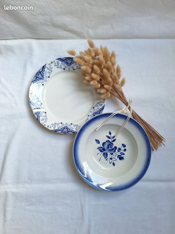 Assiettes creuses en faïence fb Badonviller décor bleuets vintage