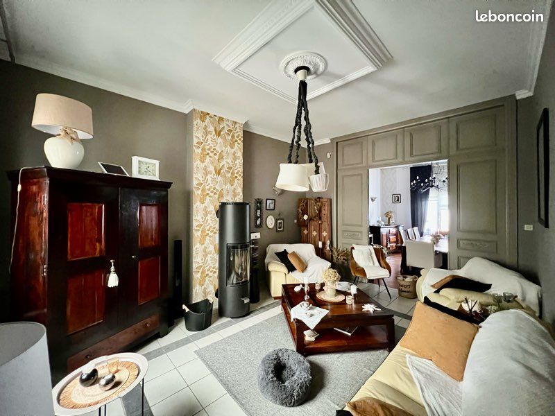 Maison 8 pièces 220 m² · à Somain · 220 m² · 295 000 €