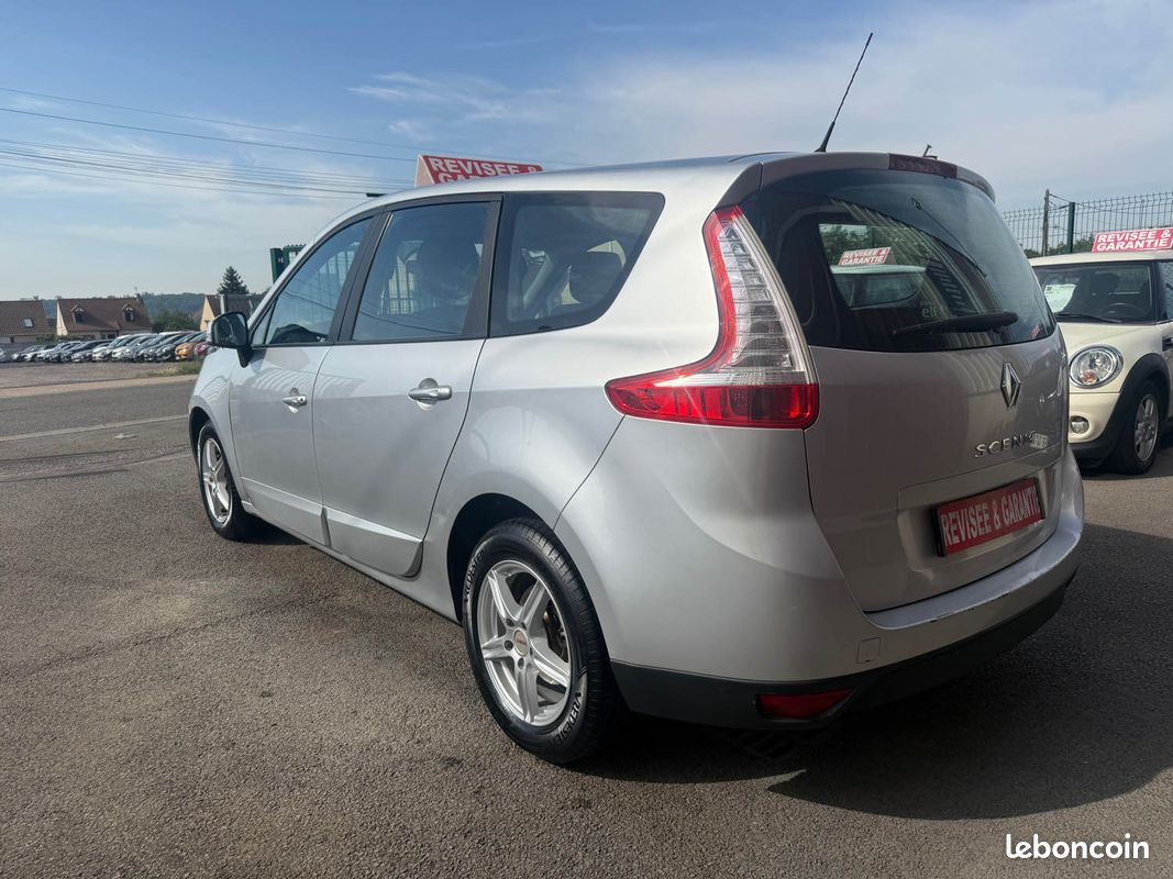 Renault grand scenic 3 phase 2 1.6 dci - 130cv 16v turbo 7 places 2012 (image 2)