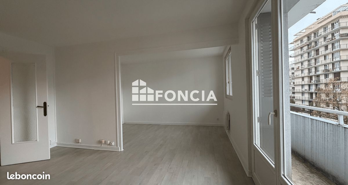 Apartment (image 5)