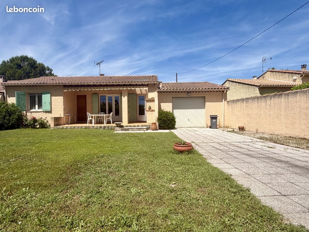 Maison 3 pièces 75 m² · à Pélissanne · 75 m² · 353 000 €