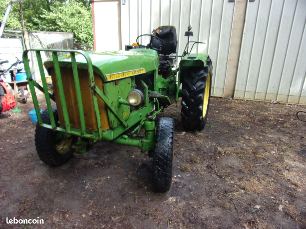 Tracteur JOHN DEERE LANZ 300 (image 1)