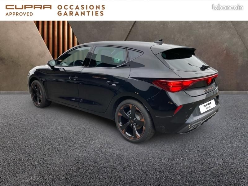 Cupra Leon 1.5 eTSI Hybrid 150ch V DSG7 (image 4)