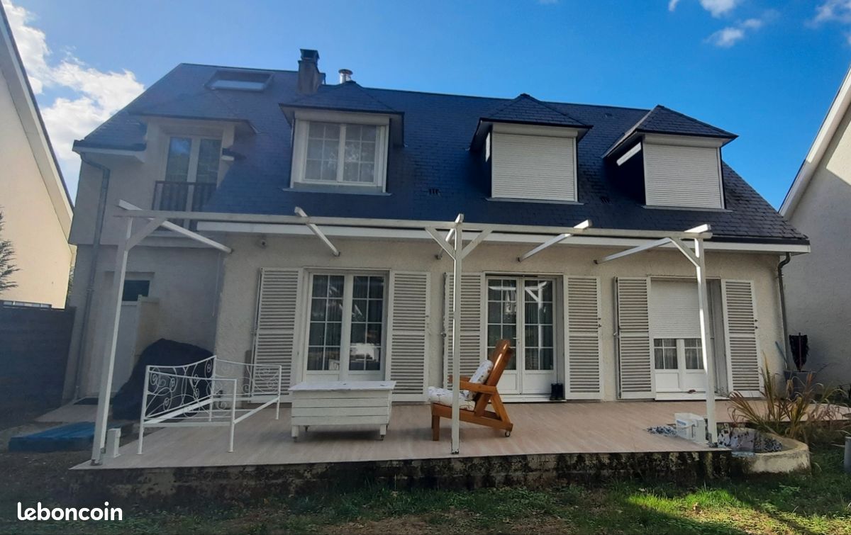 Maison 6 pièces 165 m² · à Orléans · 165 m² · 379 500 €
