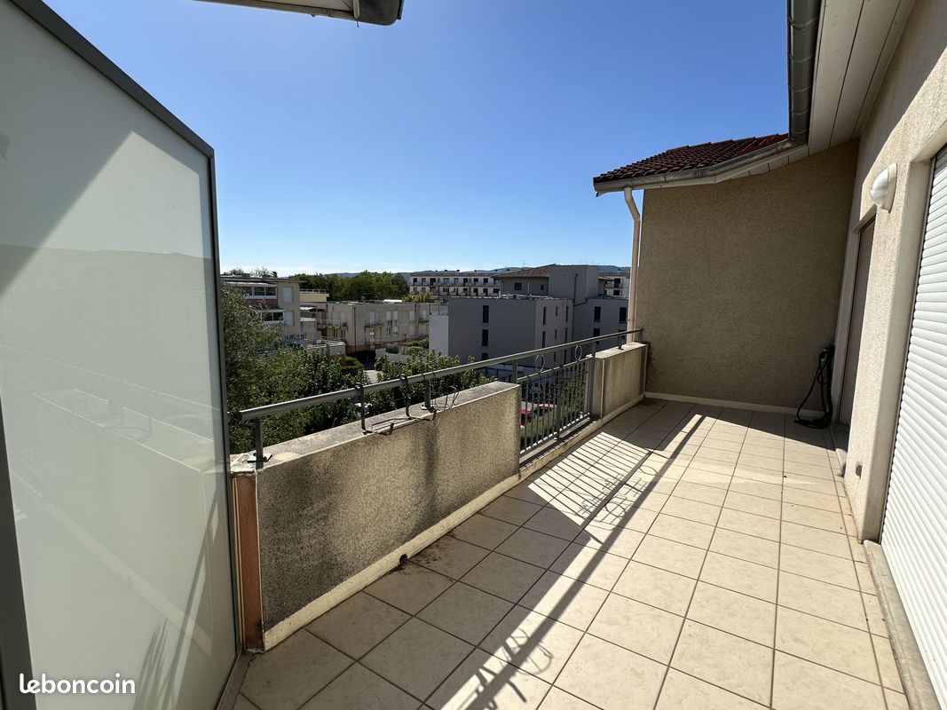 Appartement 4 pièces 102 m² · à Portes-lès-Valence · 102 m² · 925 €/mois