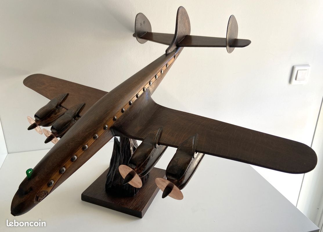 Ancien Avion Jouet En Bois Et Métal – Sculpture Artisanale Vintage