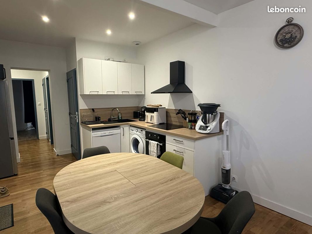 Appartement 3 pièces 51 m² · à Flers · 51 m² · 372 €