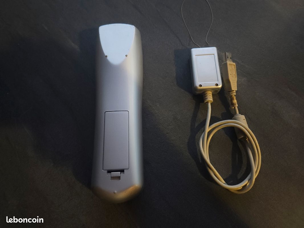 ATI Remote Wonder Plus RF Remote Control And Receiver