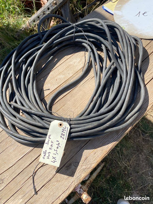 Câble électrique 28 m souple 4 X 1.5 (image 1)