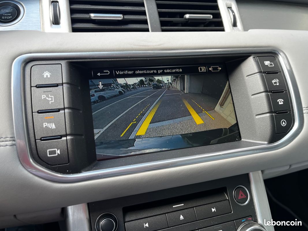 LAND ROVER Range Rover Evoque 2.0 179ch BVA 4WD AUTOBIOGRAPHY TOIT PANORAMIQUE (image 9)