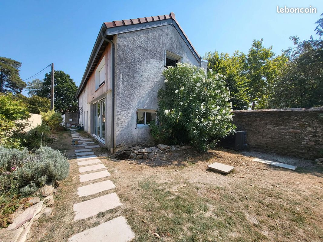 Maison 6 pièces 138 m² · à Saint-Sébastien-sur-Loire · 138 m² · 1 700 €/mois