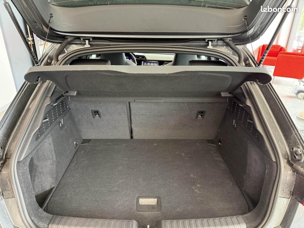 AUDI A3 SPORTBACK 35 TDI 150 CH S-Tronic 7 S LINE + TOIT OUVRANT/MATRIX/SONOS (image 9)