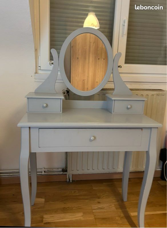Coiffeuse (image 1)