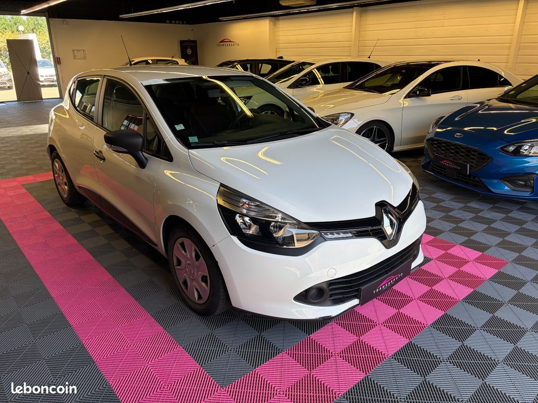 RENAULT CLIO IV SOCIETE 1.5 dCi 75 CV ENERGY + CLIMATISATION + BLUETOOTH + RÉGULATEUR ET LIMITEUR DE VITESSE (image 7)