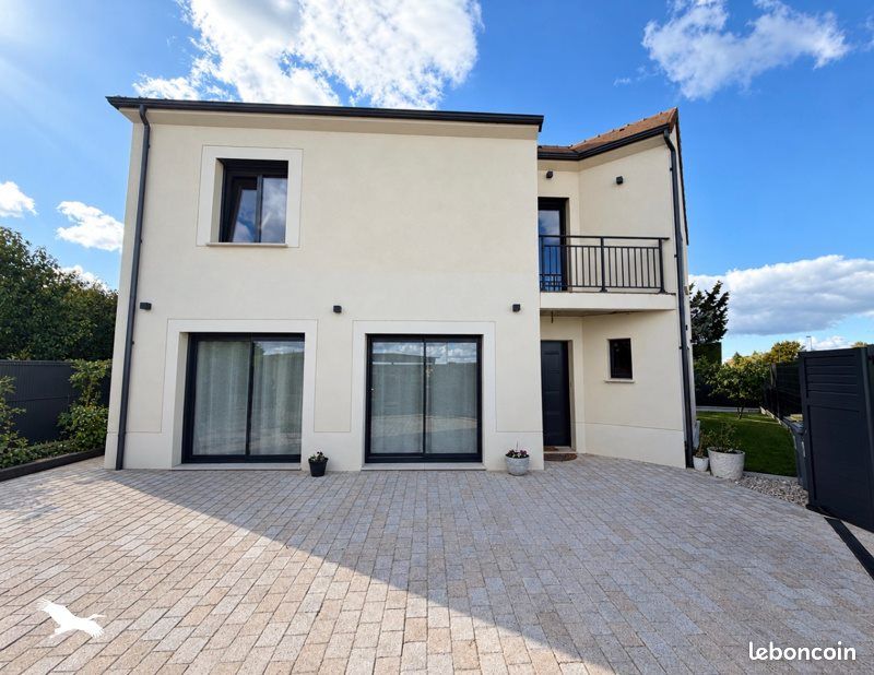 Maison 6 pièces 155 m² · aux Alluets-le-Roi · 155 m² · 605 000 €
