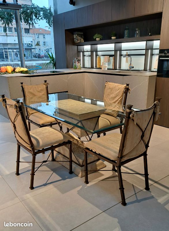 Un ensemble exceptionnel de salle à manger du designer Maitland Smith (image 1)