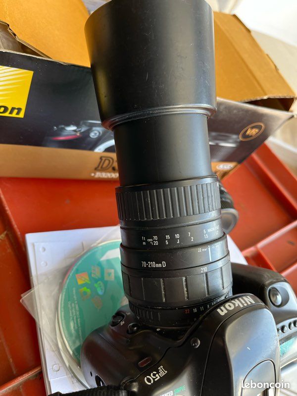 Appareil photos Nikon D3200 avec 2 objectifs (image 3)