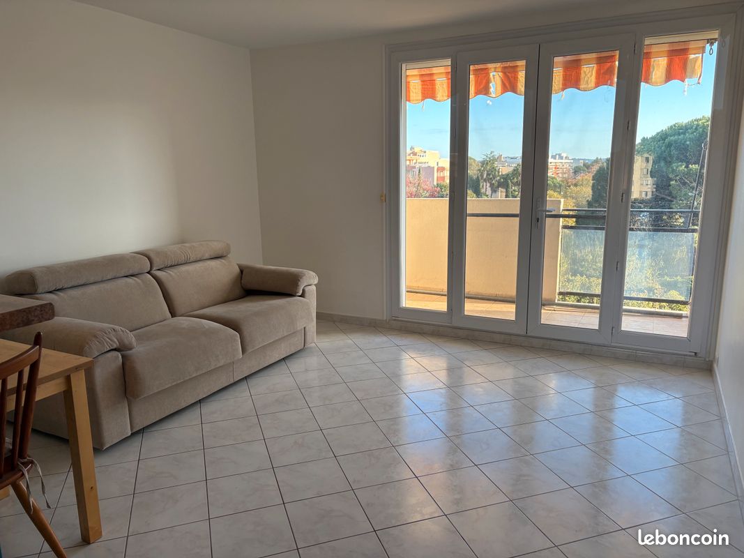 Appartement 2 pièces 42 m² · à Sainte-Maxime · 42 m² · 1 090 €/mois